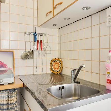 With Large Garden And Terrace Holiday home