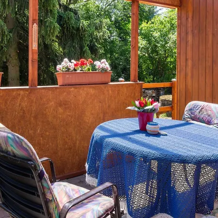 Holiday home With Large Garden And Terrace
